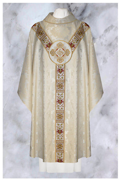 Ref#20-2830 Off-White Gothic vestment, front side.